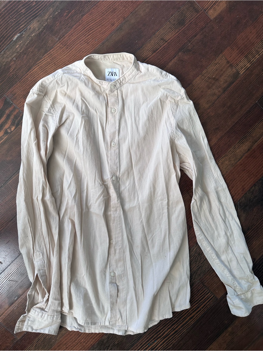 Van Heusen Cream Collared Button-Down Shirt